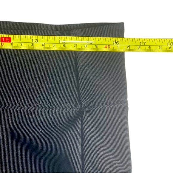 SEDUCTIONS SIZE 16 WOMAN’S SKIRT 97%POLYESTER 3%SPANDEX - Picture 3 of 5